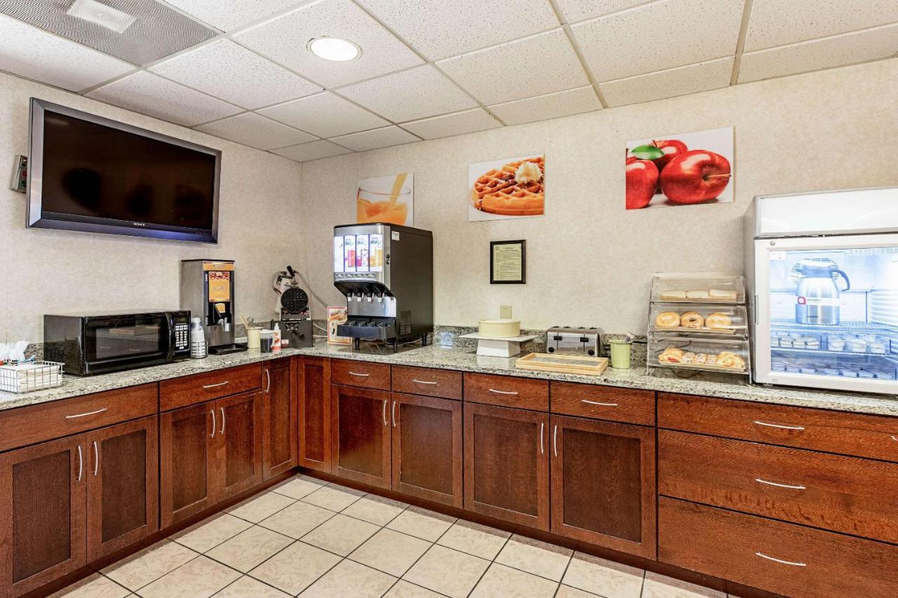 Econo Lodge Vero Beach - Downtown Exterior photo